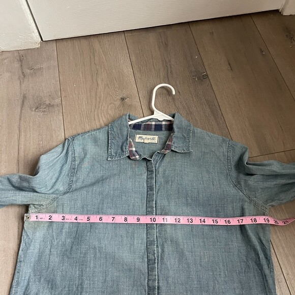 Madewell Lightweight Denim Chambray Button Down shirt long sleeve - Picture 2 of 8